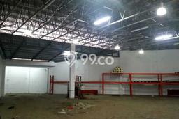 LOKASI SUPER STRATEGIS! Gudang Kawasan Semanan, Luas 600m², Kawasan Komersial LOKASI SUPER STRATEGIS! Gudang Kawasan Semanan, Luas 600m², Kawasan Komersial