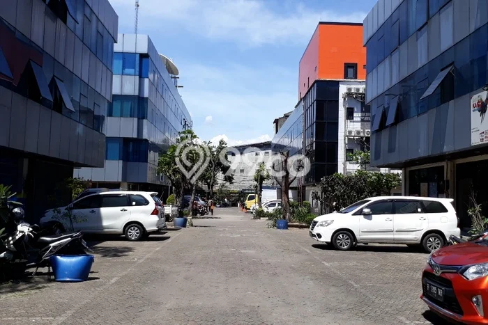 Ruko Dijual Lokasi Stratagis di Ciputat Tangerang Selatan Cocok untuk Bisnis Ruko Dijual Lokasi Stratagis di Ciputat Tangerang Selatan Cocok untuk Bisnis