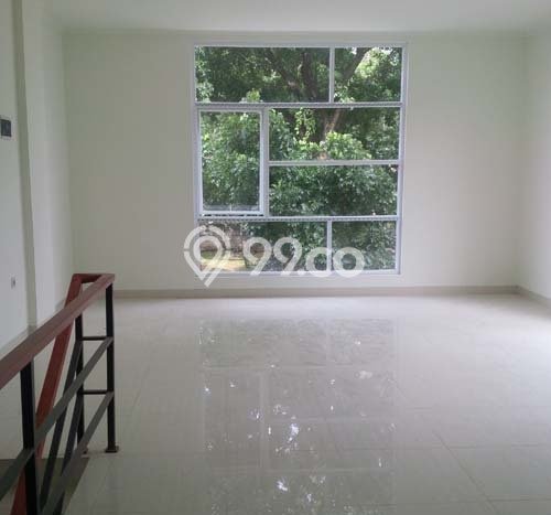For Rent Ruko Kawasan Bintaro, Luas 300m², Area Bisnis For Rent Ruko Kawasan Bintaro, Luas 300m², Area Bisnis