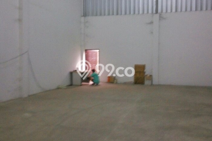 Disewakan Gudang di Pusat Kota Tangerang Ramai Strategis Disewakan Gudang di Pusat Kota Tangerang Ramai Strategis