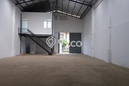 Gudang Dijual di Bandung LT 364m2 & LB 280m2 Lokasi Terbaik! Gudang Dijual di Bandung LT 364m2 & LB 280m2 Lokasi Terbaik!