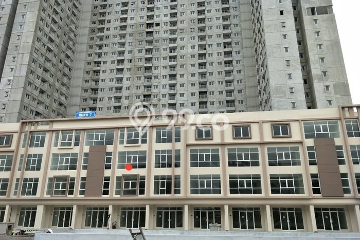 Ruko Disewa di Surabaya dengan LB 300m2 Area Komersial Ramai Ruko Disewa di Surabaya dengan LB 300m2 Area Komersial Ramai