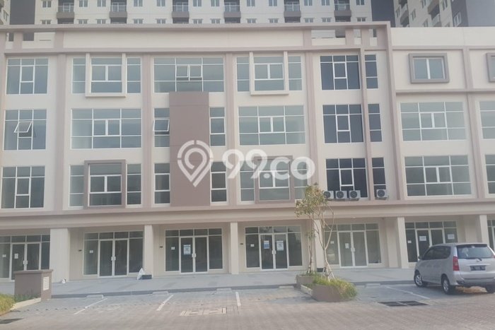 Ruko Disewa di Surabaya dengan LB 300m2 Area Komersial Ramai Ruko Disewa di Surabaya dengan LB 300m2 Area Komersial Ramai