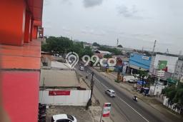 For Rent Ruko Strategis Kawasan Narogong, Luas 405m², Lokasi Berkembang For Rent Ruko Strategis Kawasan Narogong, Luas 405m², Lokasi Berkembang