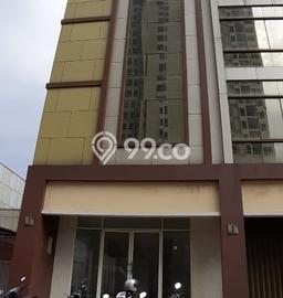 Ruko Disewa di Jakarta Barat dengan LB 236m2 Area Komersial Ramai Ruko Disewa di Jakarta Barat dengan LB 236m2 Area Komersial Ramai