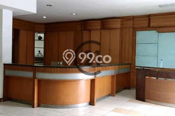 Lokasi Strategis! Dijual Ruko Bisnis di Kebon Jeruk, Jakarta Barat Kondisi Bagus Lokasi Strategis! Dijual Ruko Bisnis di Kebon Jeruk, Jakarta Barat Kondisi Bagus