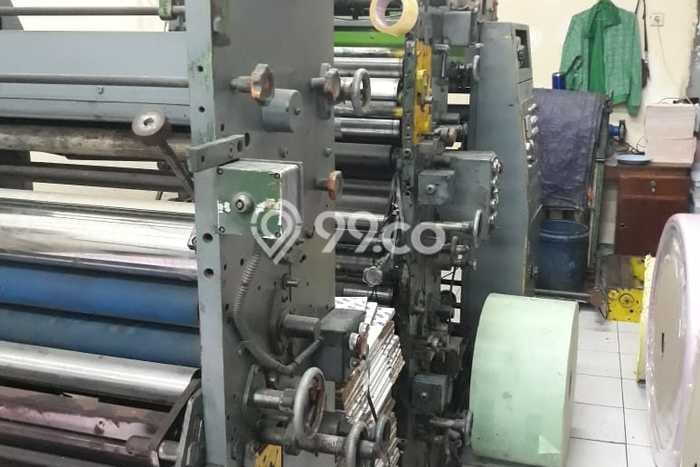 Ruko Bagus LT 81m2 LB 162m2 Dijual di Cakung Jakarta Timur Ruko Bagus LT 81m2 LB 162m2 Dijual di Cakung Jakarta Timur