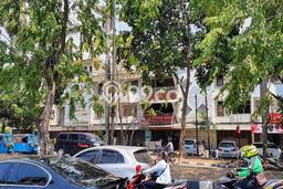 Disewakan Ruko di Kawasan Ramai Green Ville Luas 180m2 Disewakan Ruko di Kawasan Ramai Green Ville Luas 180m2