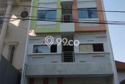 Unit Ruko Dijual di Jakarta Barat LT 148m2 & LB 570m2 Unit Ruko Dijual di Jakarta Barat LT 148m2 & LB 570m2