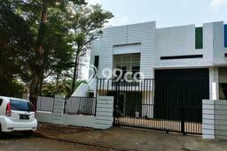 Untuk Dijual! Gudang di BSD Tangerang LT 600m2 / LB 600m2 Kawasan Strategis Untuk Dijual! Gudang di BSD Tangerang LT 600m2 / LB 600m2 Kawasan Strategis