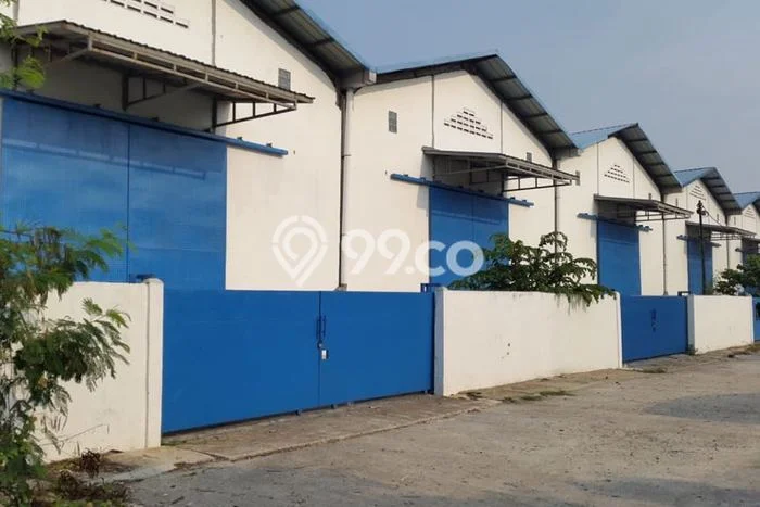 Disewakan Gudang di Pusat Kota Tangerang Ramai Strategis Disewakan Gudang di Pusat Kota Tangerang Ramai Strategis