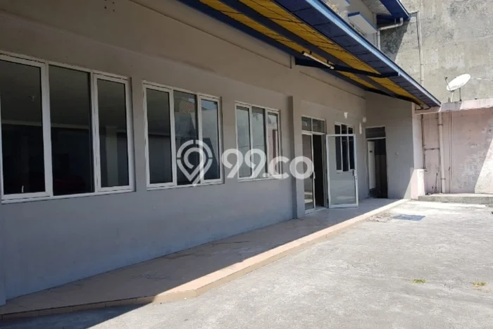 Kantor untuk disewa di Jebres punya LT 1080m2 & LB 900m2 harga sewa kompetitif Kantor untuk disewa di Jebres punya LT 1080m2 & LB 900m2 harga sewa kompetitif