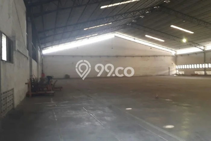 Unit Gudang Tersedia di Margomulyo Spesifikasi LB 4000m2 Unit Gudang Tersedia di Margomulyo Spesifikasi LB 4000m2
