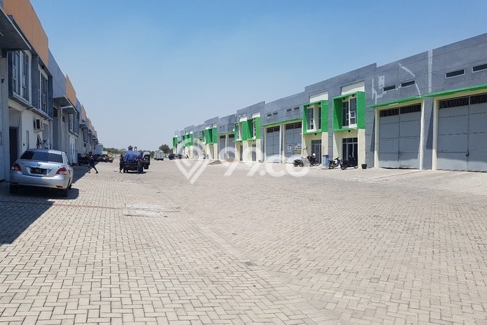 Lokasi Strategis! Dijual Gudang Bisnis di Manyar, Gresik Kondisi Bagus Lokasi Strategis! Dijual Gudang Bisnis di Manyar, Gresik Kondisi Bagus