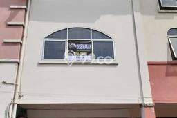 LOKASI PREMIUM! Ruko di Jombang, Luas 495m², Area Komersial LOKASI PREMIUM! Ruko di Jombang, Luas 495m², Area Komersial