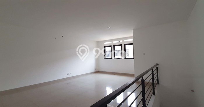 Dijual Ruko di Batununggal, Luas 224m², Lokasi Strategis Dijual Ruko di Batununggal, Luas 224m², Lokasi Strategis
