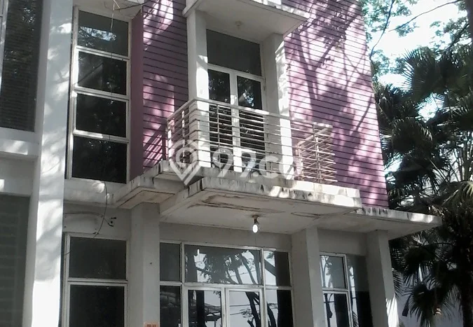 Ruko Disewakan di Area Ramai Kelapa Gading, Jakarta Utara Ruko Disewakan di Area Ramai Kelapa Gading, Jakarta Utara