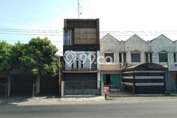 Ruko di Kartosuro, Luas 18m², Kawasan Bisnis, Dekat Kartosuro, Sukoharjo, Sukoharjo Ruko di Kartosuro, Luas 18m², Kawasan Bisnis, Dekat Kartosuro, Sukoharjo, Sukoharjo