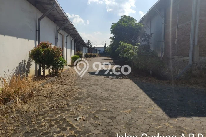 HARGA SPESIAL! Pabrik di Bawen, Luas 17000m2m², Jalan Strategis HARGA SPESIAL! Pabrik di Bawen, Luas 17000m2m², Jalan Strategis