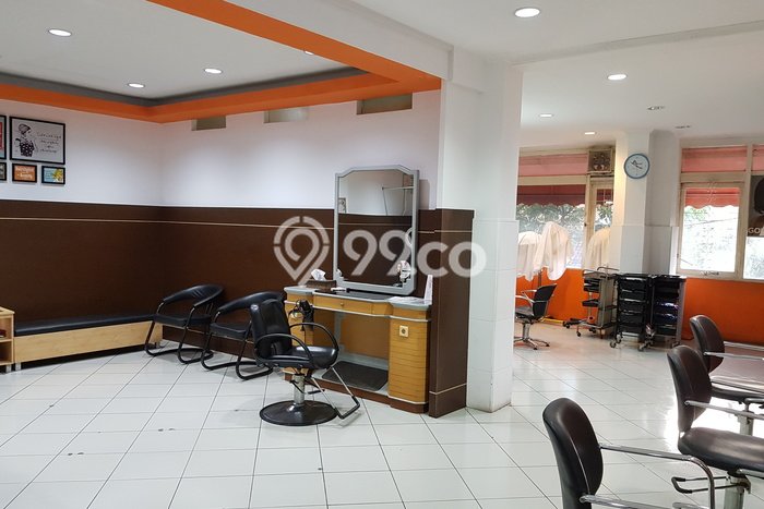 Ruko Dijual di Bandung LT 168m2 & LB 500m2 Lokasi Terbaik! Ruko Dijual di Bandung LT 168m2 & LB 500m2 Lokasi Terbaik!