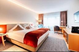 Unit Komersial Dijual di Gubeng Surabaya Luas Tanah 600m2, Luas Bangunan 2000m2 Unit Komersial Dijual di Gubeng Surabaya Luas Tanah 600m2, Luas Bangunan 2000m2