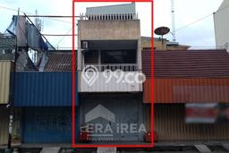 Disewakan Ruko di Pasar Kliwon, Luas 200m², Area Bisnis Disewakan Ruko di Pasar Kliwon, Luas 200m², Area Bisnis