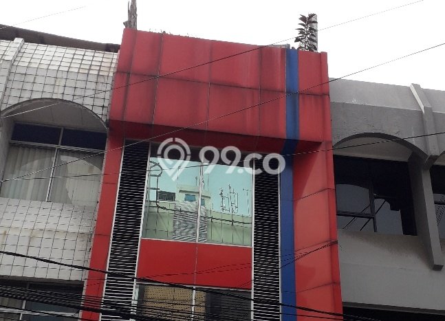 Ruko Dijual di Jakarta Pusat LT 75m2 & LB 250m2 Lokasi Terbaik! Ruko Dijual di Jakarta Pusat LT 75m2 & LB 250m2 Lokasi Terbaik!