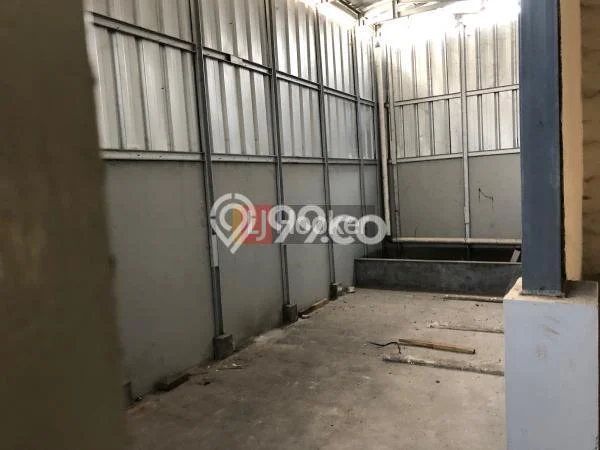 AREA PROSPEKTIF! Gudang Kawasan Sentul, Luas 308m², Sentra Perdagangan AREA PROSPEKTIF! Gudang Kawasan Sentul, Luas 308m², Sentra Perdagangan