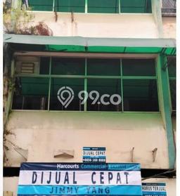 PRIME LOCATION! Ruko Kawasan Mangga Besar, Luas 236m², Area Bisnis, Posisi Strategis PRIME LOCATION! Ruko Kawasan Mangga Besar, Luas 236m², Area Bisnis, Posisi Strategis