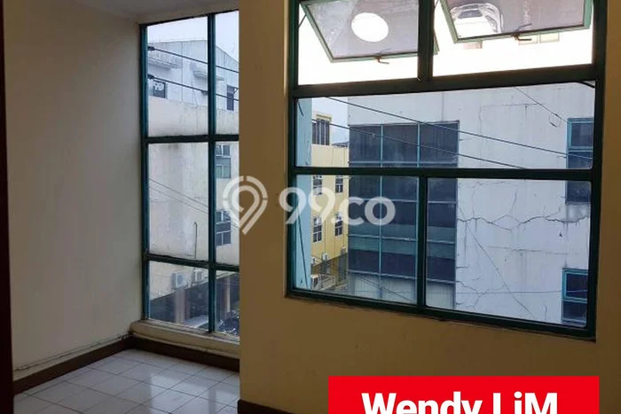 Unit Ruko Dijual di Mampang Prapatan Jakarta Selatan Luas Bangunan 352m2 Unit Ruko Dijual di Mampang Prapatan Jakarta Selatan Luas Bangunan 352m2