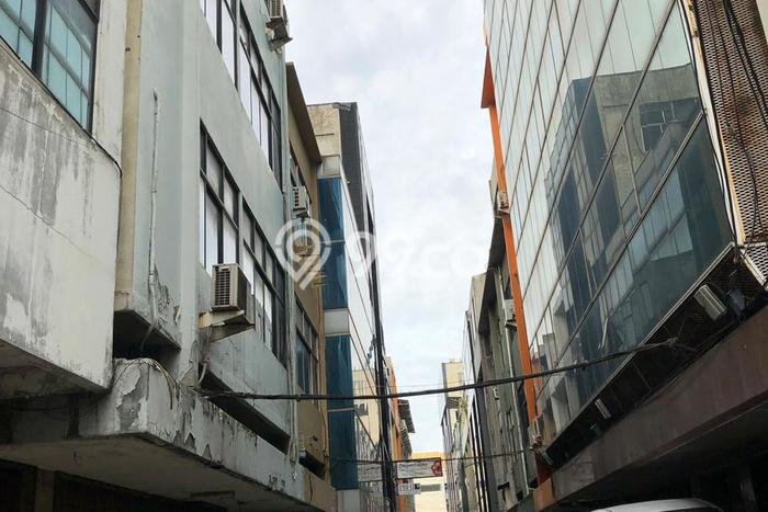 INVESTASI MENGUNTUNGKAN! Ruko di Hayam Wuruk, Luas 506m², Potensi Sewa Tinggi INVESTASI MENGUNTUNGKAN! Ruko di Hayam Wuruk, Luas 506m², Potensi Sewa Tinggi