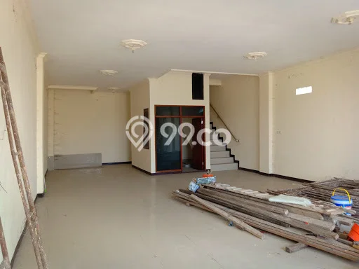 Ruko Baru di Surabaya Ruko Baru di Surabaya