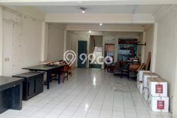 Ruko Dijual di Prime Area Jakarta Timur Luas 370m2 Ruko Dijual di Prime Area Jakarta Timur Luas 370m2