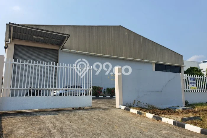 Gudang Disewakan di Area Ramai Ciampel, Karawang Gudang Disewakan di Area Ramai Ciampel, Karawang