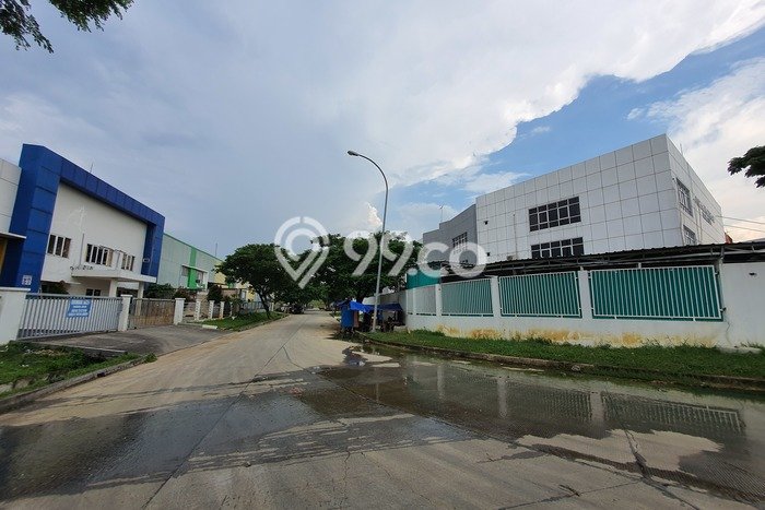 For Rent Gudang di Cikarang Selatan, Luas 611m2m², Kawasan Berkembang For Rent Gudang di Cikarang Selatan, Luas 611m2m², Kawasan Berkembang