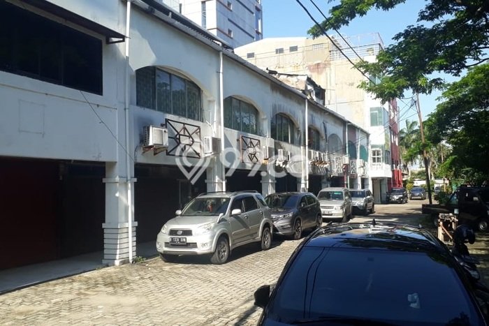 Ruko Dijual di Prime Area Jakarta Utara Luas 225m2 Ruko Dijual di Prime Area Jakarta Utara Luas 225m2