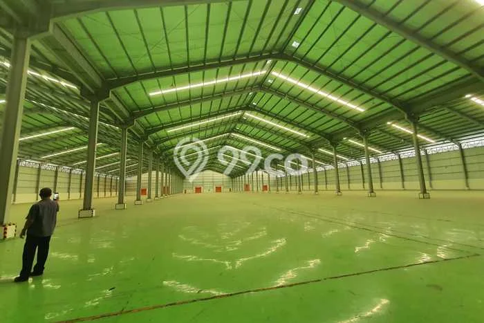 Disewakan Gudang di Kawasan Ramai Cikarang Luas 11505m2 Disewakan Gudang di Kawasan Ramai Cikarang Luas 11505m2