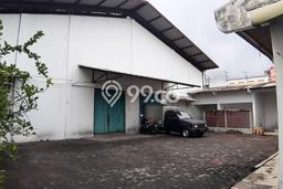 PROSPEK BAGUS! Gudang Kawasan Semarang Barat, Luas 600m², Tingkat Keramaian Tinggi PROSPEK BAGUS! Gudang Kawasan Semarang Barat, Luas 600m², Tingkat Keramaian Tinggi