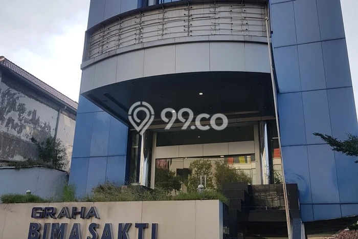 Unit Komersial Disewakan di Semarang Area Strategis Harga Kompetitif Unit Komersial Disewakan di Semarang Area Strategis Harga Kompetitif