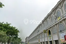 SEWA TERBAIK! Ruko di , Luas 236m2m², Jalan Utama SEWA TERBAIK! Ruko di , Luas 236m2m², Jalan Utama