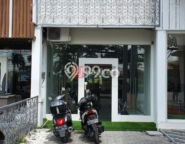 Ruko Disewa di Badung dengan LB 56m2 Area Komersial Ramai Ruko Disewa di Badung dengan LB 56m2 Area Komersial Ramai