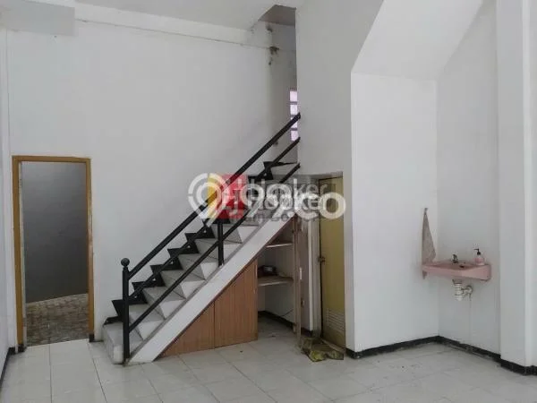 Unit Ruko Disewa Lokasi Semarang Timur, Semarang Spesifikasi Luas Bangunan 160m2 Unit Ruko Disewa Lokasi Semarang Timur, Semarang Spesifikasi Luas Bangunan 160m2