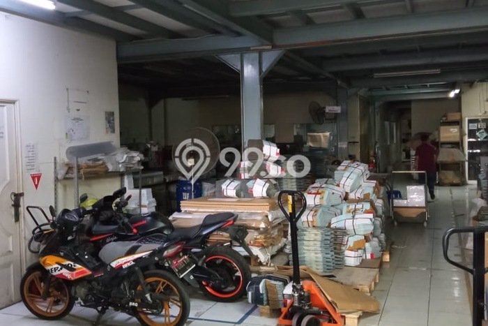Gudang Dijual di Prime Area Jakarta Utara Luas 800m2 Gudang Dijual di Prime Area Jakarta Utara Luas 800m2