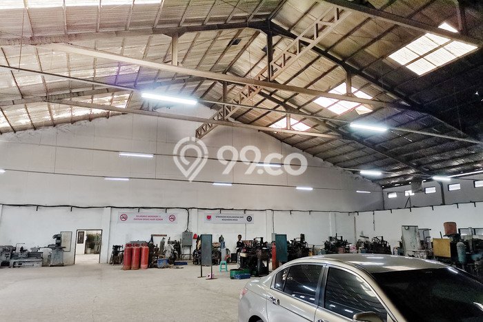 Untuk Dijual Pabrik di Batujajar Bandung Barat LT 4300m2 / LB 3200m2 Untuk Dijual Pabrik di Batujajar Bandung Barat LT 4300m2 / LB 3200m2