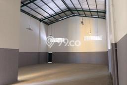 AREA BISNIS! Gudang Kawasan Cakung, Luas 396m², Akses Strategis AREA BISNIS! Gudang Kawasan Cakung, Luas 396m², Akses Strategis
