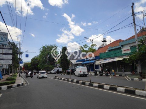 Komersial Bagus Dijual LB 400m2 Lokasi Strategis Semarang Area Cocok untuk Bisnis Komersial Bagus Dijual LB 400m2 Lokasi Strategis Semarang Area Cocok untuk Bisnis