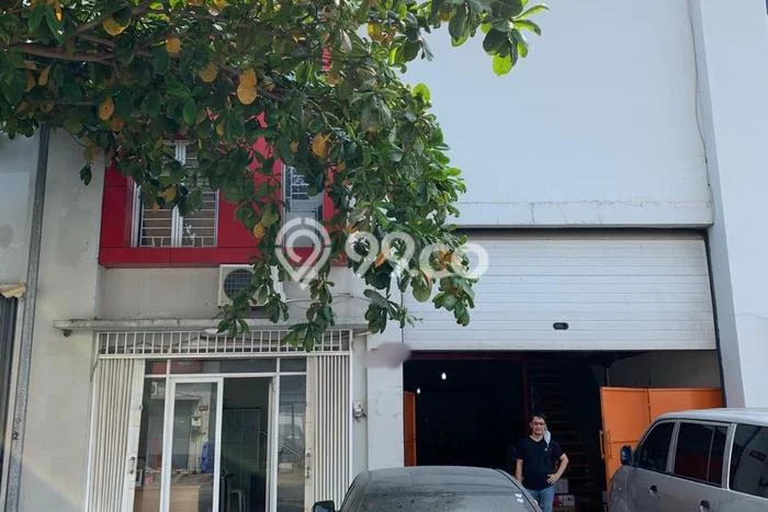 Gudang Dijual di Prime Area Jakarta Barat Luas 225m2 Gudang Dijual di Prime Area Jakarta Barat Luas 225m2