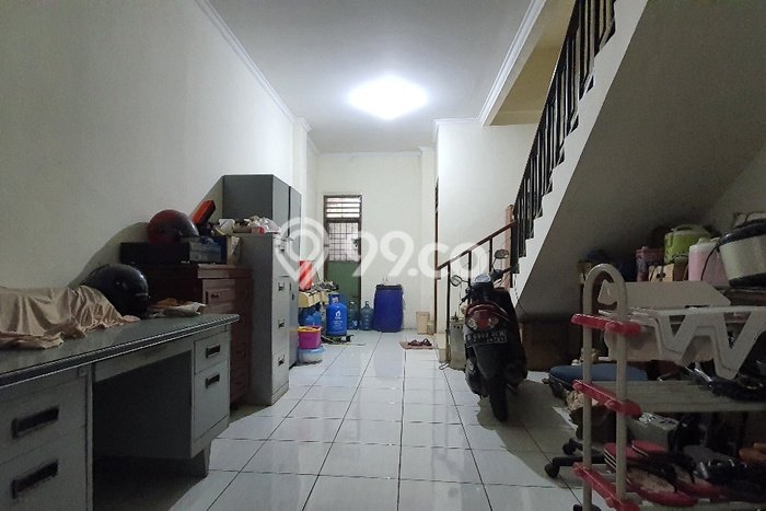 Unit Ruko Dijual di Jakarta Utara LT 64m2 & LB 256m2 Unit Ruko Dijual di Jakarta Utara LT 64m2 & LB 256m2