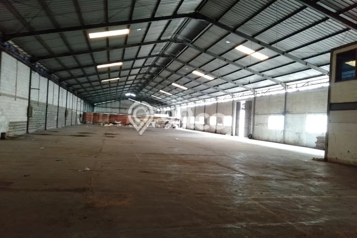 Unit Gudang Tersedia di Bitung Spesifikasi LB 1584m2 Unit Gudang Tersedia di Bitung Spesifikasi LB 1584m2