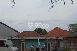 Area Ramai! Gudang Dijual di Cengkareng untuk Bisnis Luas Bangunan 924m2 Area Ramai! Gudang Dijual di Cengkareng untuk Bisnis Luas Bangunan 924m2